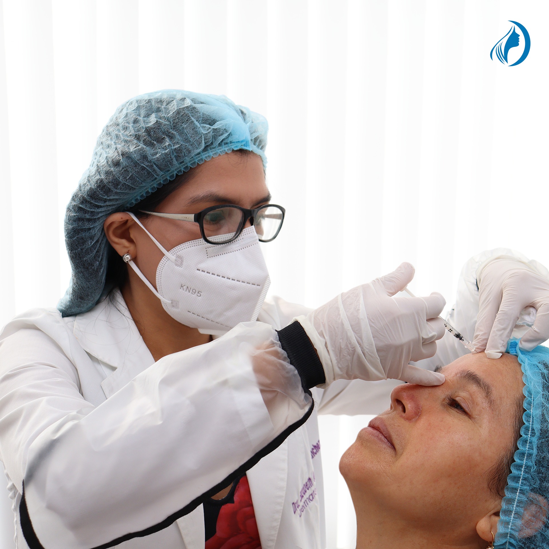 Sala de consulta de DERMEDIC — Clínica Dermatológica Chiclayo